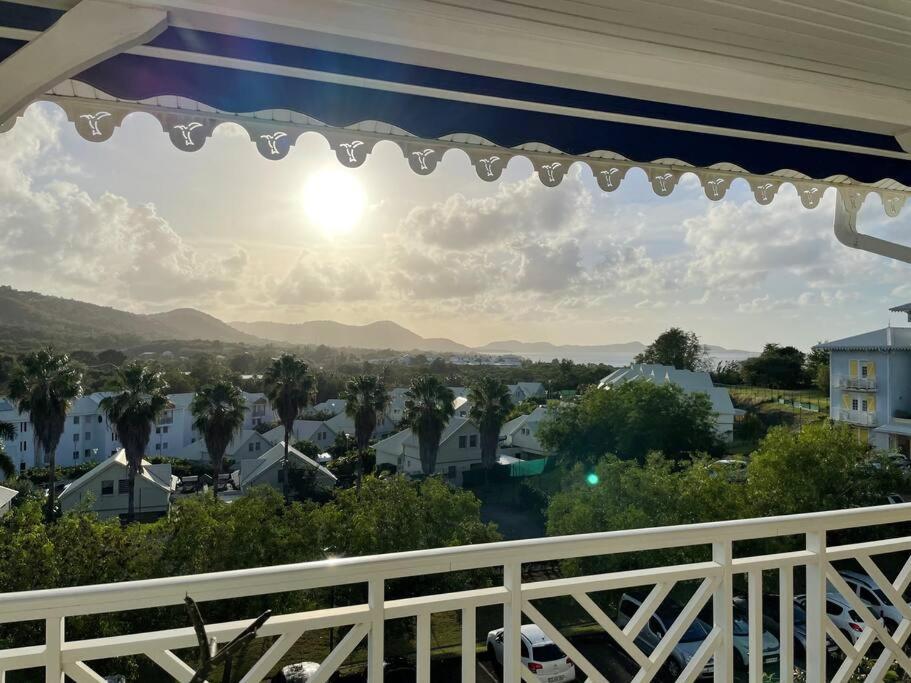 Sunny Cottage, Belle Terrasse, Proche Et Vue Mer 상트루스 외부 사진
